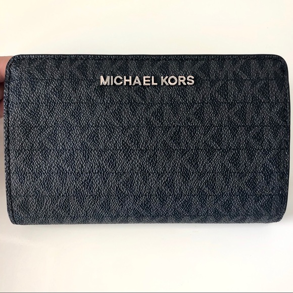 Michael Kors Slim Bifold Wallet Black - Picture 3 of 7